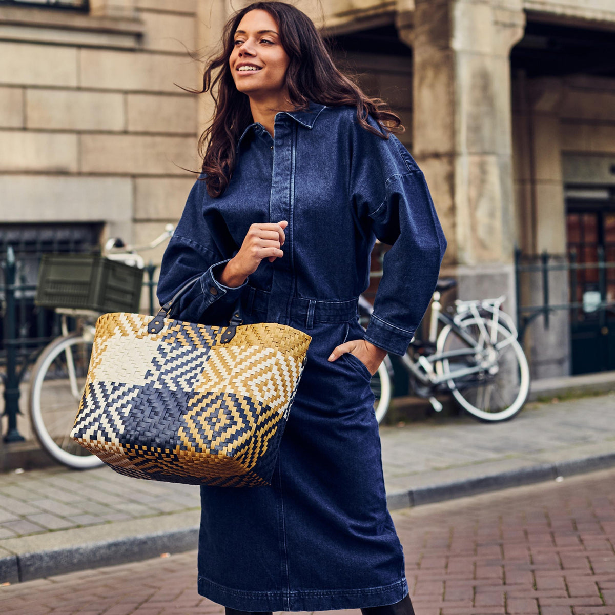 Shopper - Quinn - navy ochre yellow